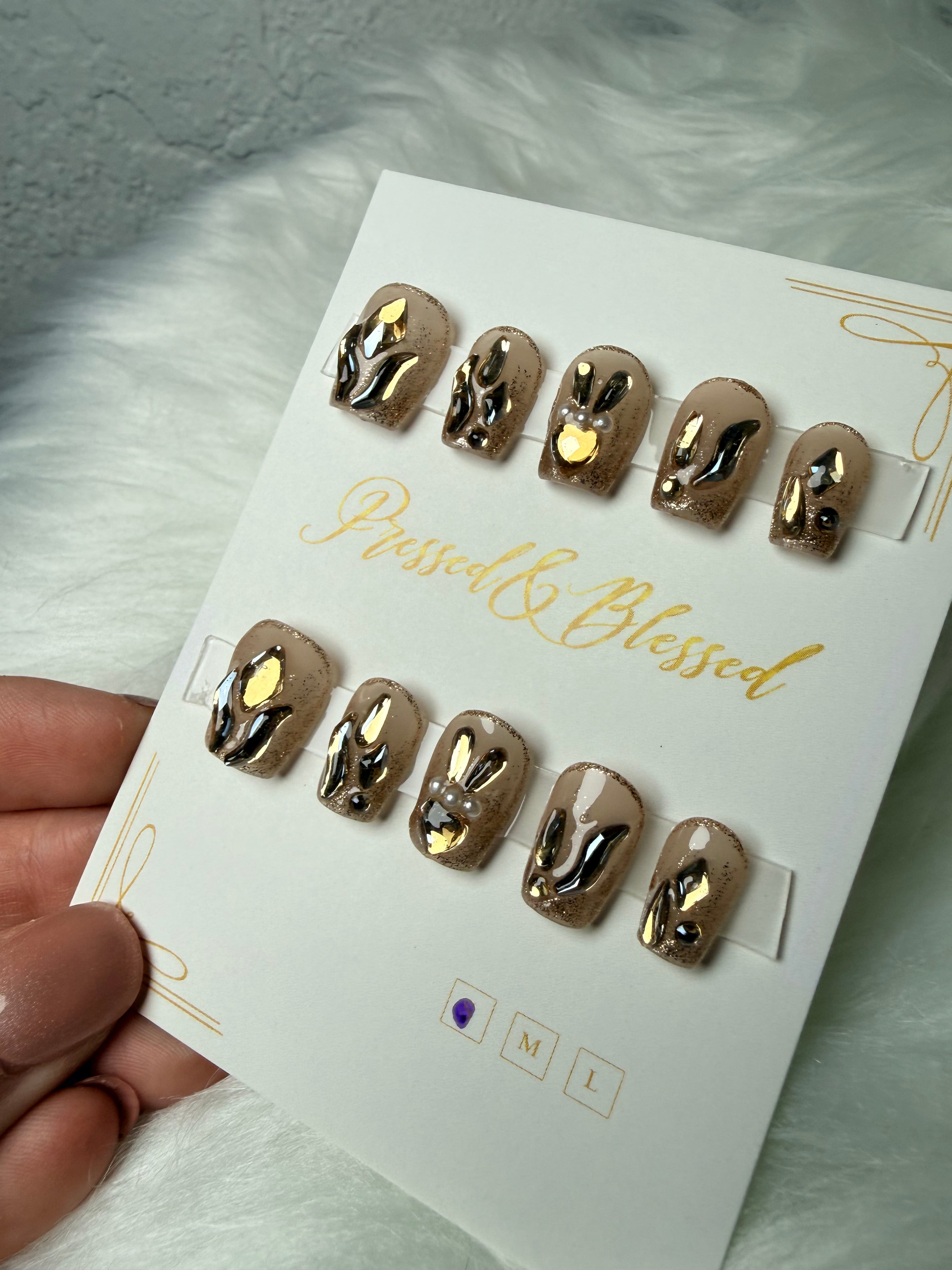 063 Bare Gold Beauty - Luxury Press-on Nails