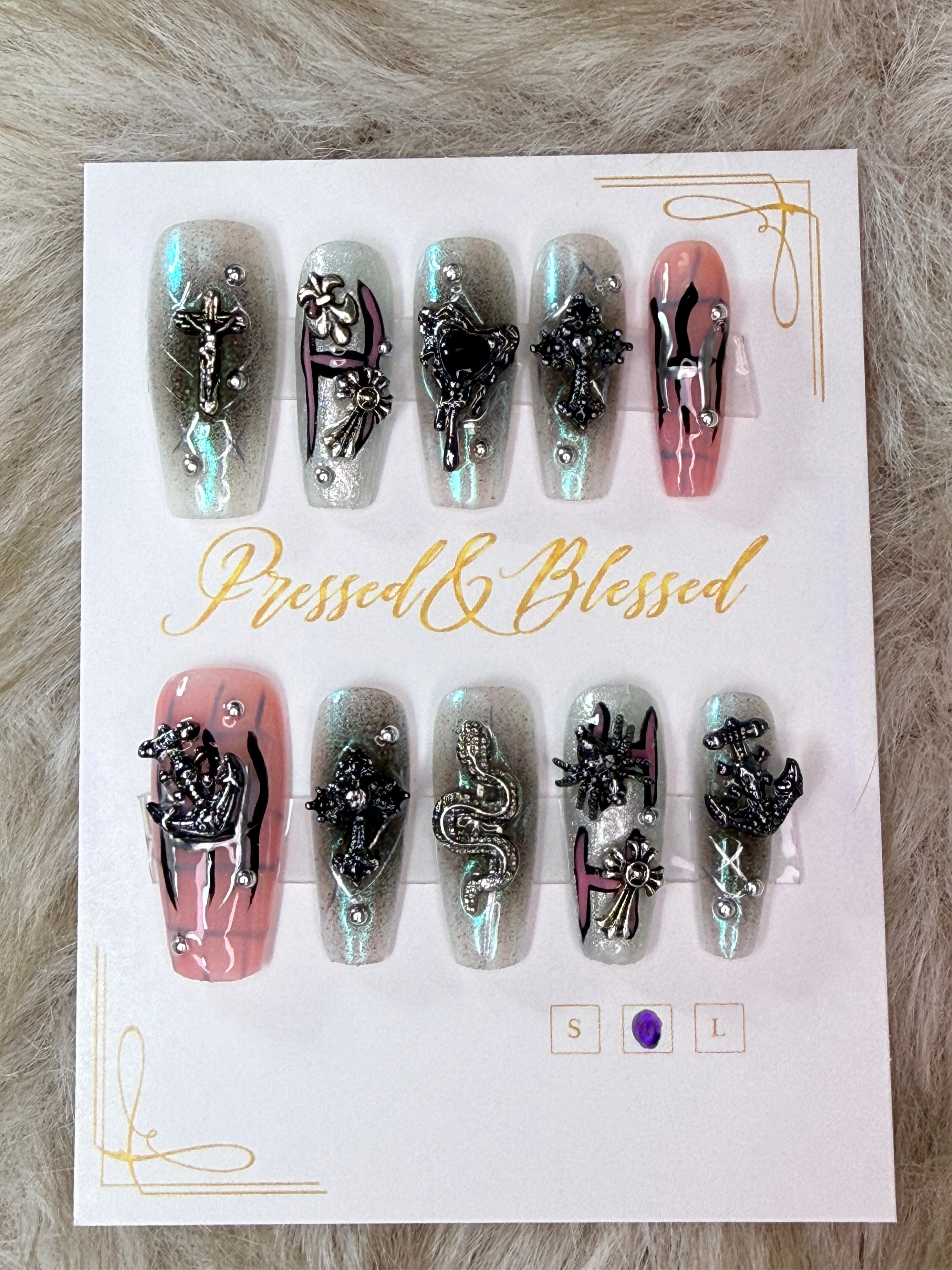 149 Chrome Confessional - Luxury Press-On Nails