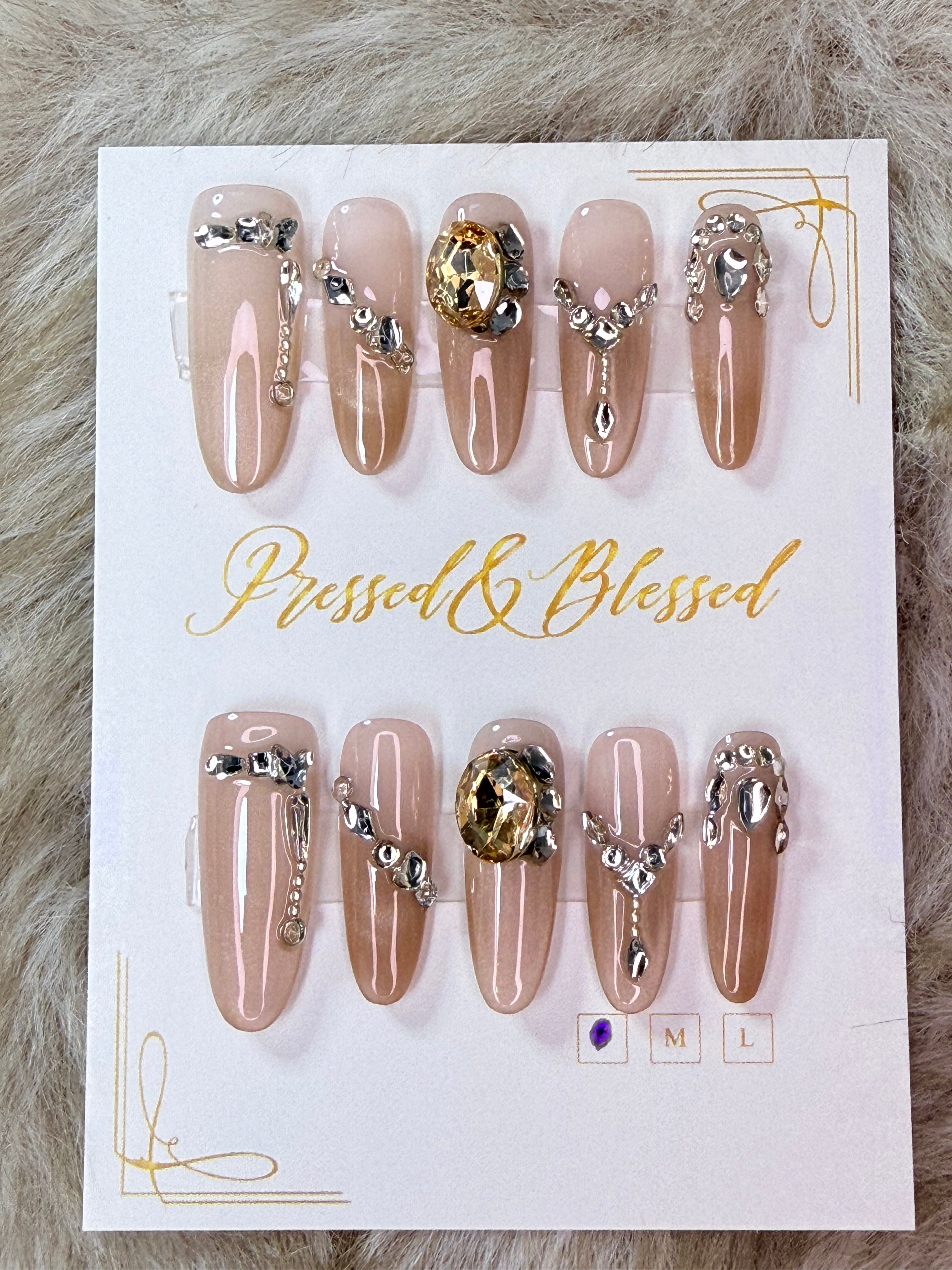 134 Silent Seduction - Luxury Press-On Nails