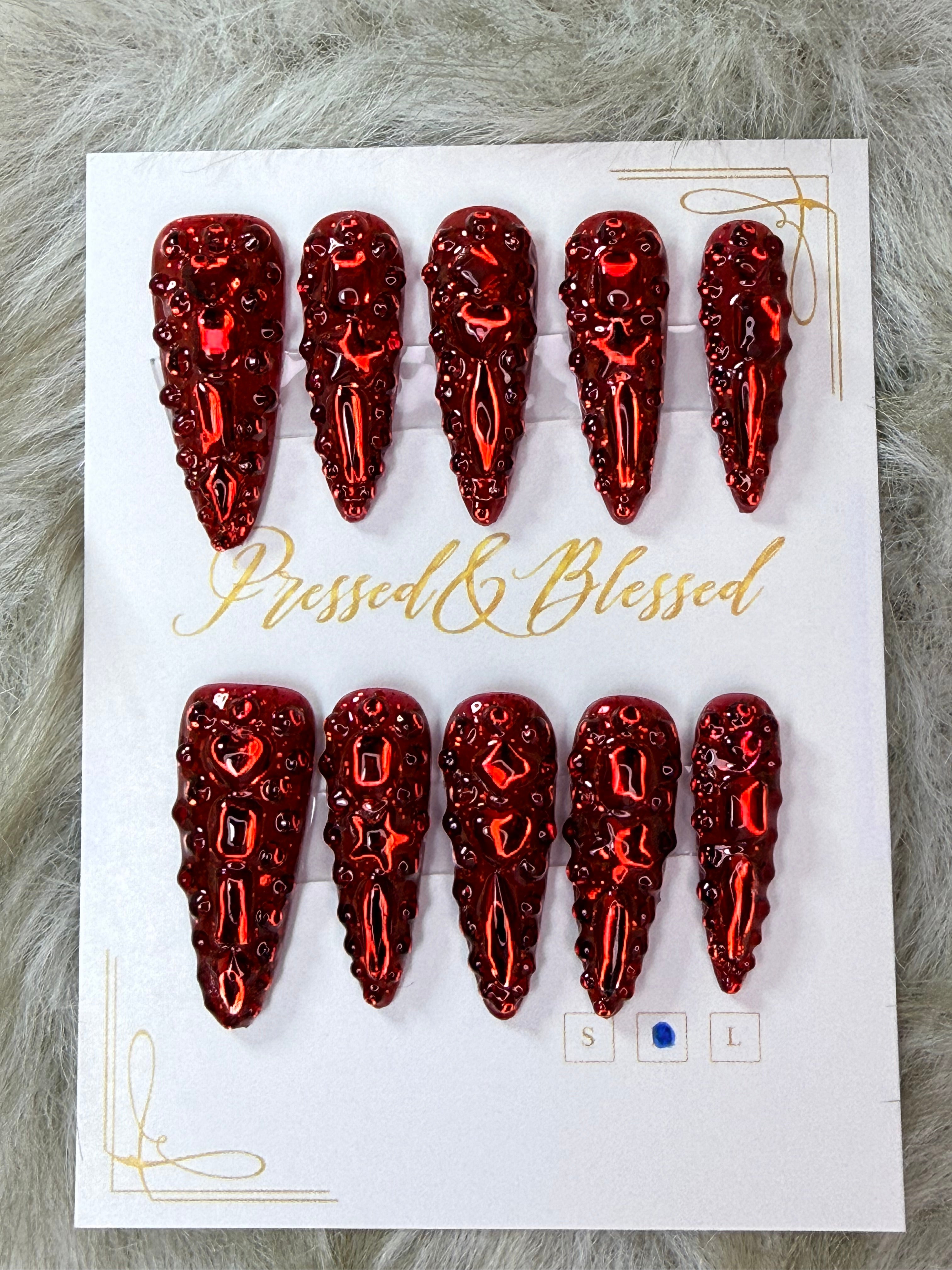 055 Fashion Week Felon - Luxury Press-On Nails
