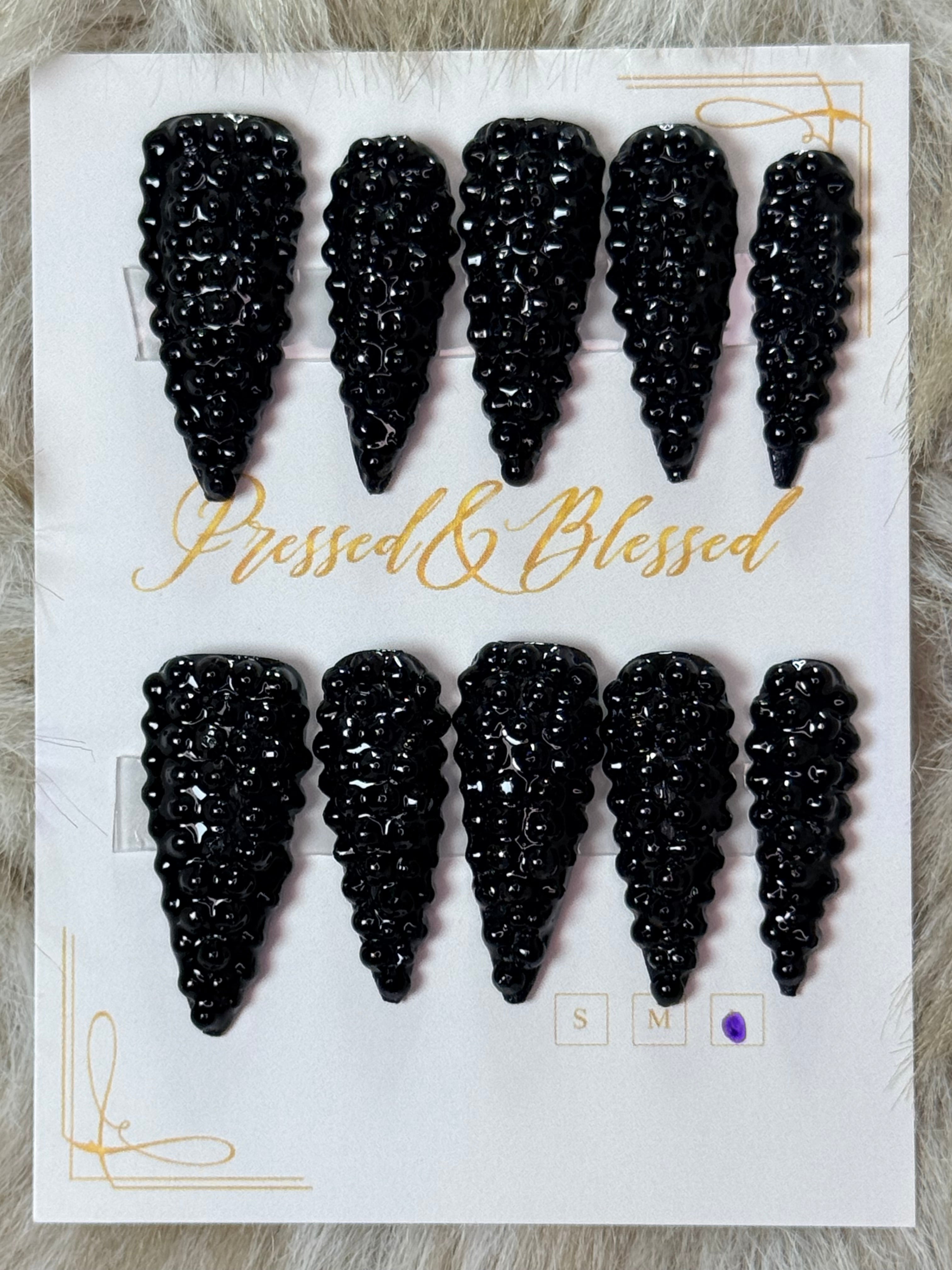 062 Textured Temptation - Luxury Press-On Nails