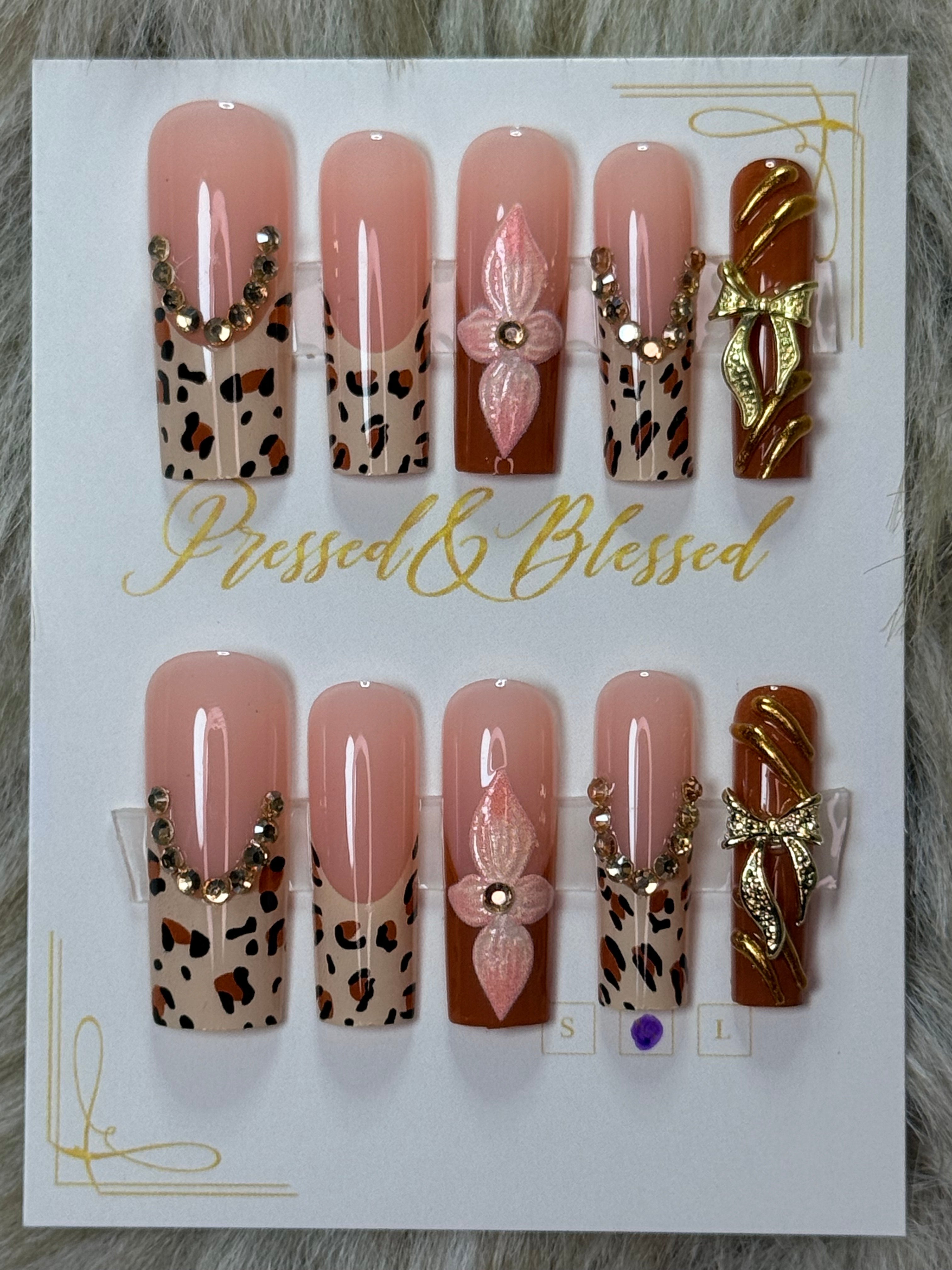 106 Safari Siren - Press-On Nails