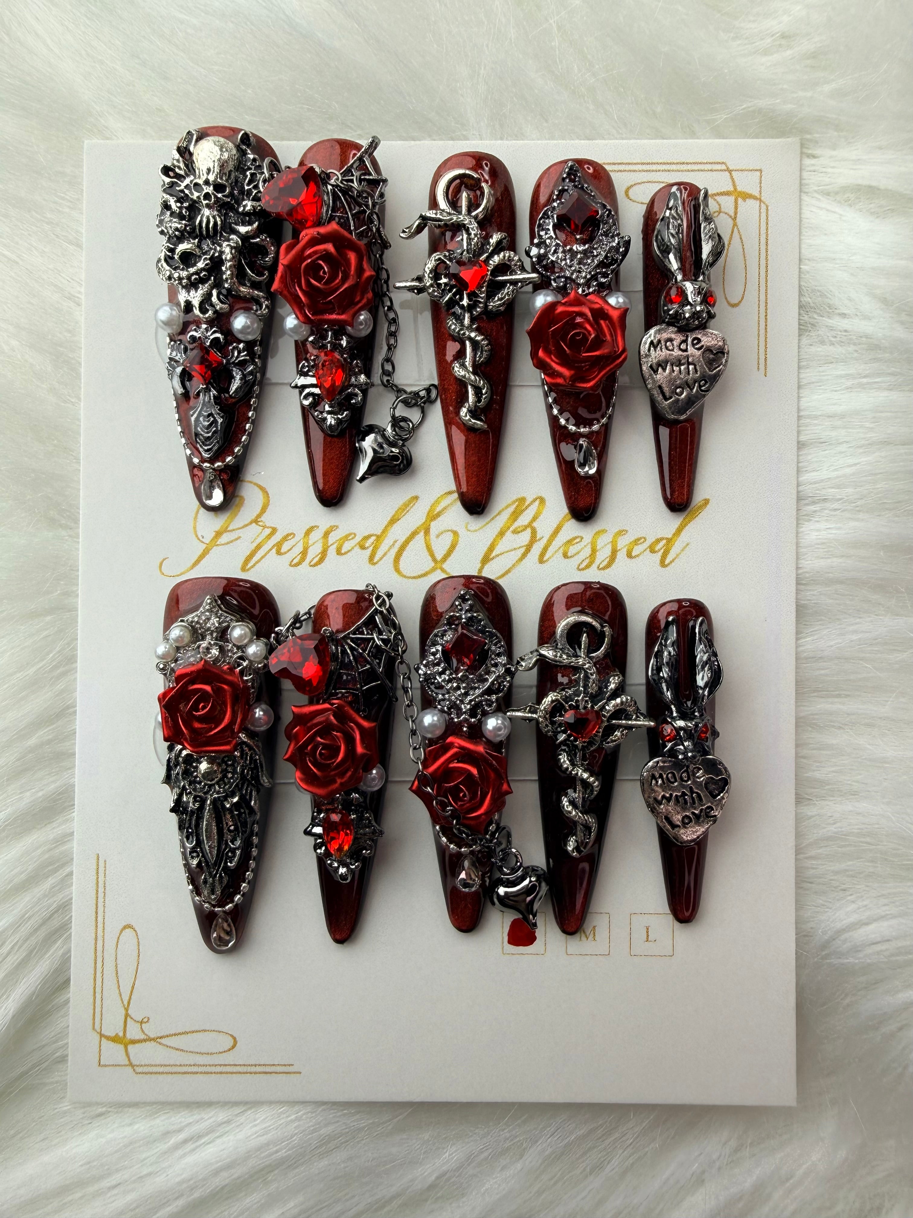 044 The Red Woman - Luxury Press-On Nails