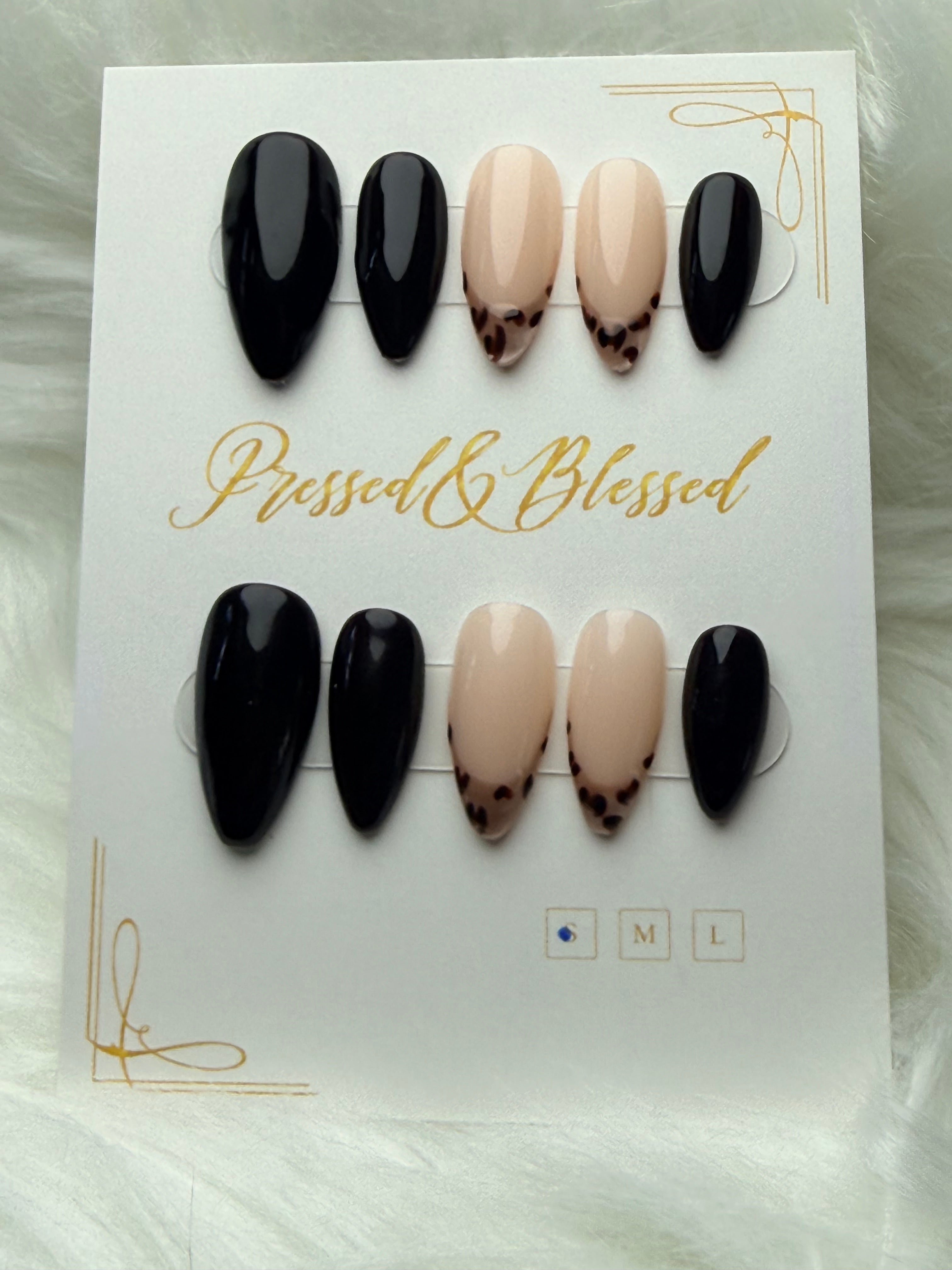 0043 Everly - Luxury Press-On Nails