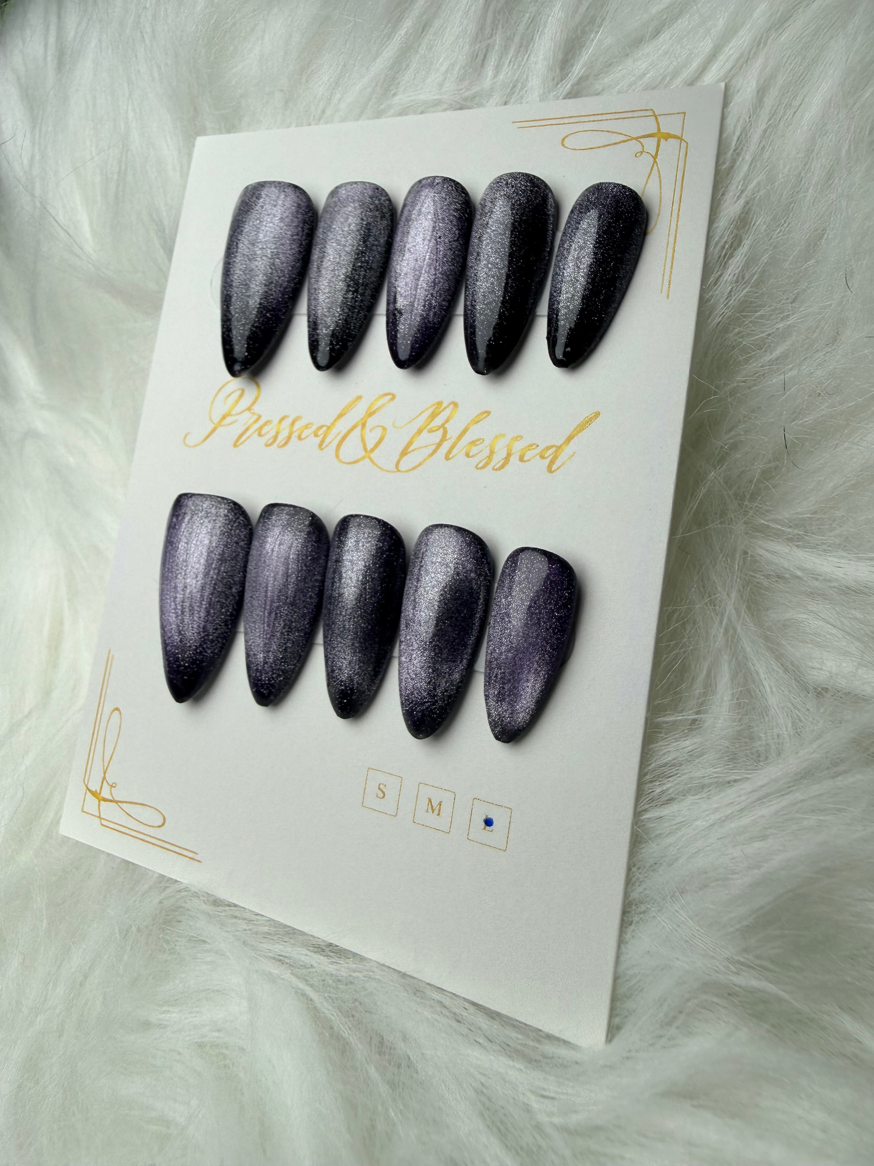 0057 Starr - Luxury Press-On Nails